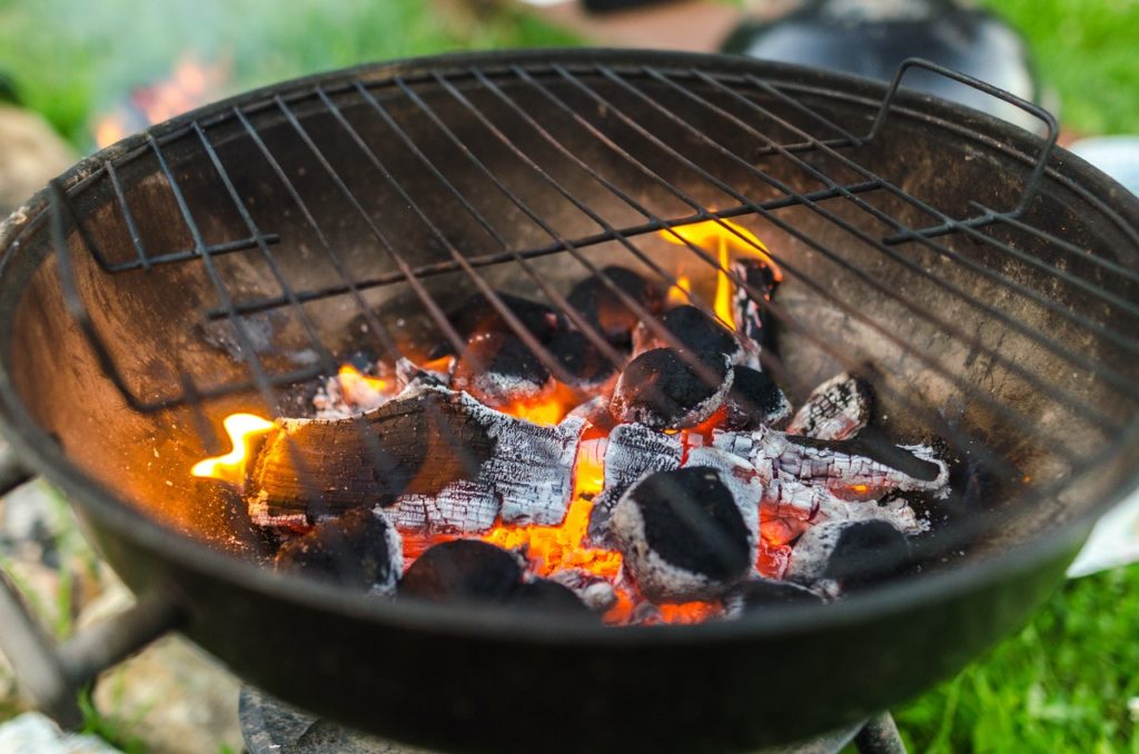 types of grill charcoal kettle