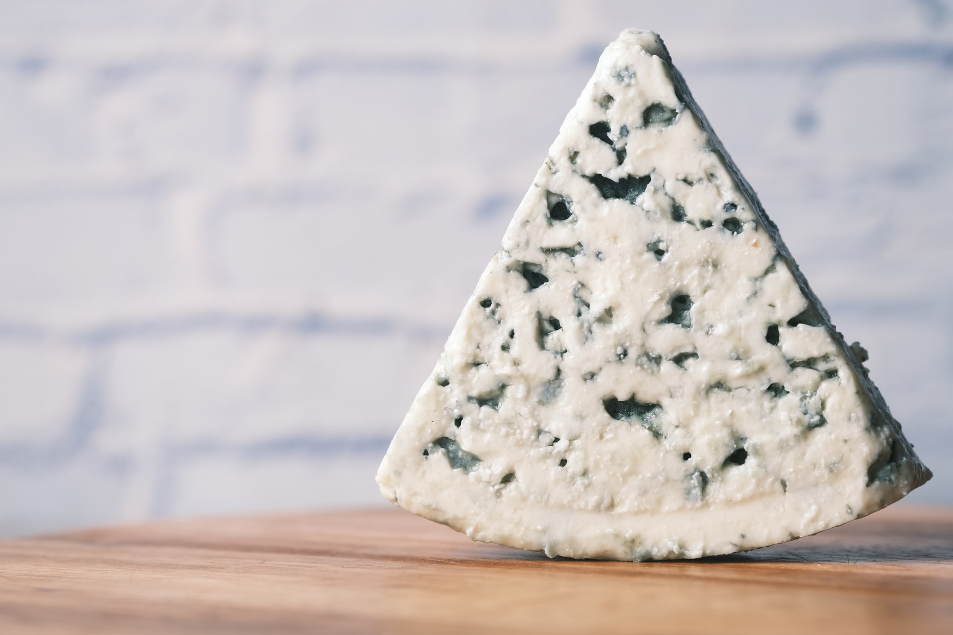 11 Best Types of Blue Cheese From Mild to Sharp | KitchenTeller