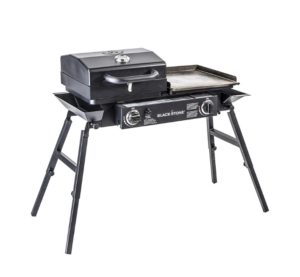 Product photo front view Blackstone Tailgater Gas Grill and Griddle Combo review